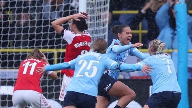 Arsenal Rescue Late Draw Against Manchester United in Women’s Super League